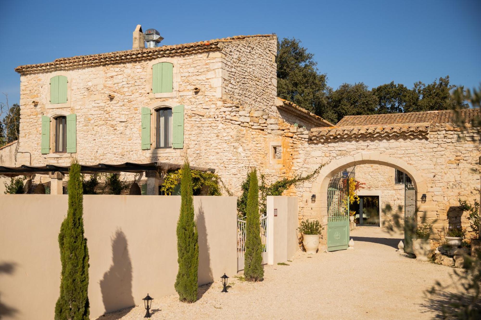 Maison Roucas - Restaurant Et Chambres D'Hotes Solérieux Exterior photo